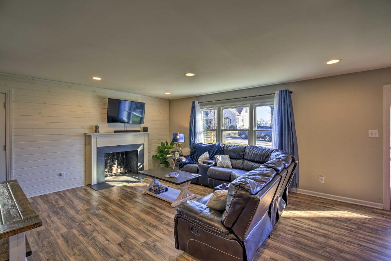 Cozy Bristol Home With Yard About 1 Mile To Downtown! Экстерьер фото