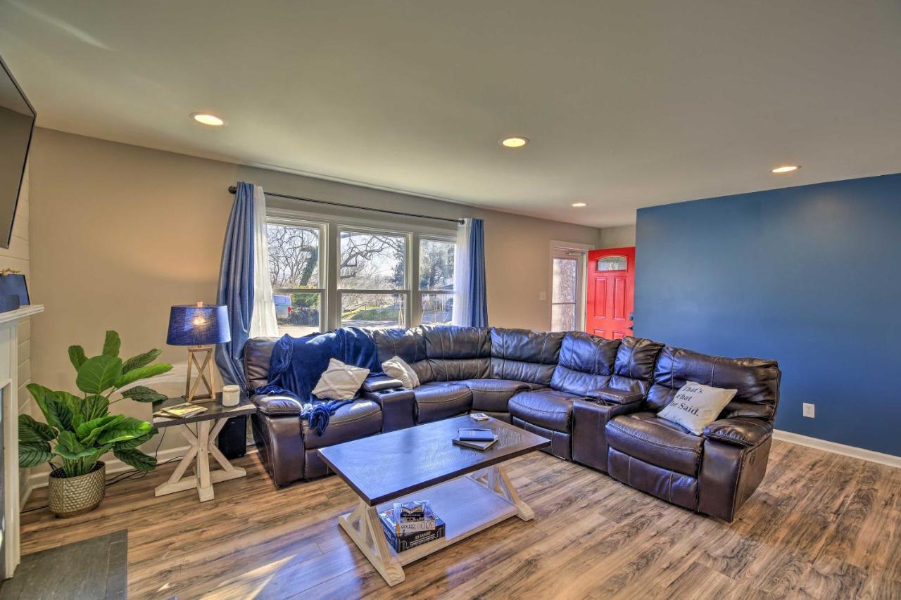 Cozy Bristol Home With Yard About 1 Mile To Downtown! Экстерьер фото